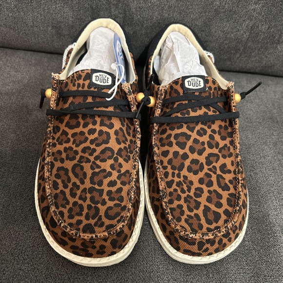 Hey Dude Wendy Funk Animal Womens 8 Brown Black Cheetah Slip On Shoe 43695-22G - Picture 5 of 9